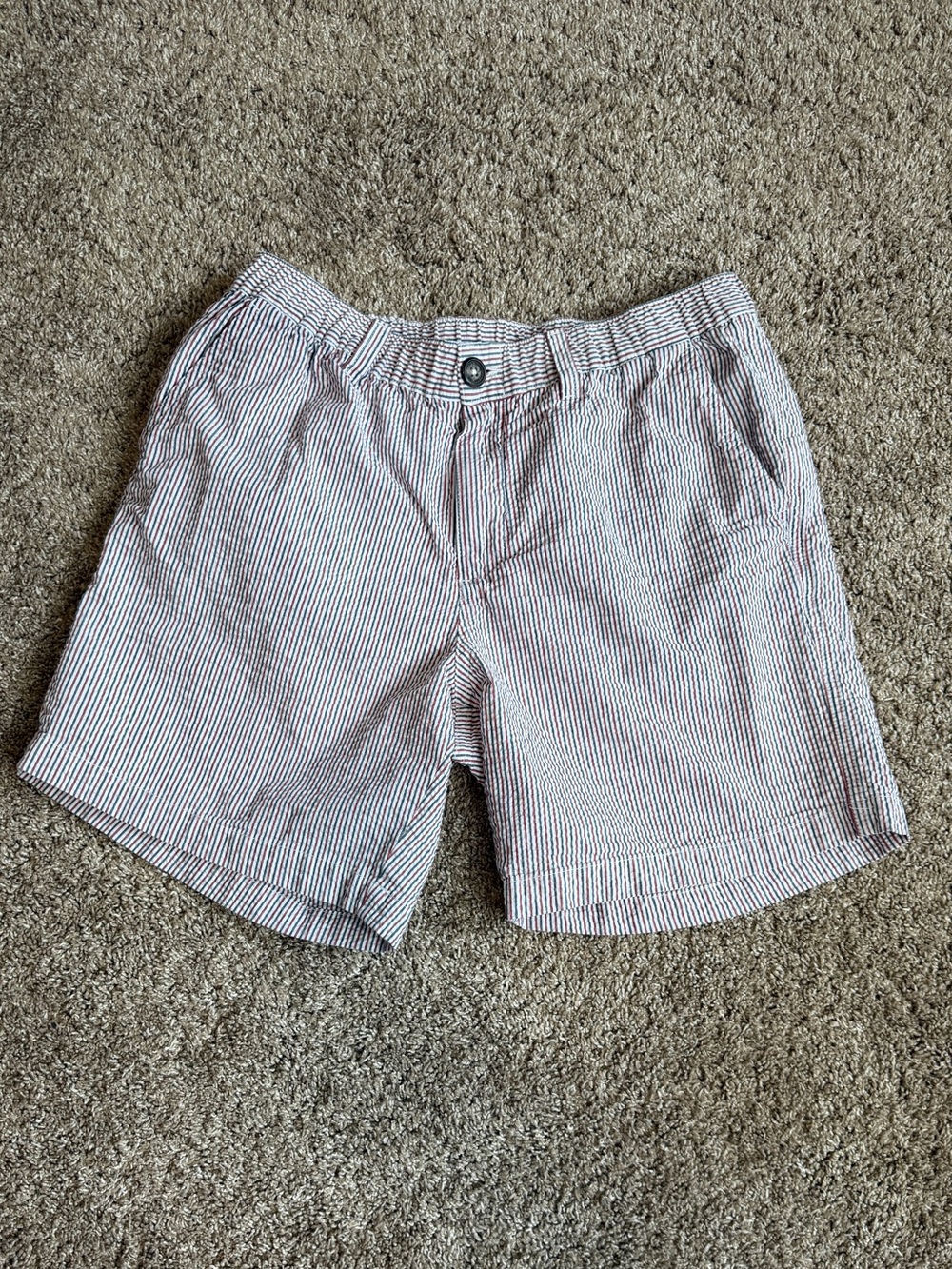 Chubbies Red Blue White Stripe Seersucker 7” Shorts Medium Preppy Coastal Beach